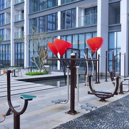 Luxury Apartment In Vinhomes Metropolis Hanoi Exterior foto